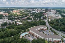 The-Flats-At-Carrs-Hill-Apartments-2-Blocks-From-Campus
