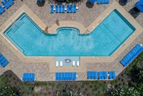 The-Flats-At-Carrs-Hill-Apartments-Resort-Style-Pool-4