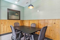 River-Club-Apartments-and-Townhomes-Near-University-of-Georgia-Clubhouse-Study-Room