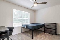 The-Townhomes-at-River-Club-Near-University-of-Georgia-Vacant-Fully-Furnished-Bedroom